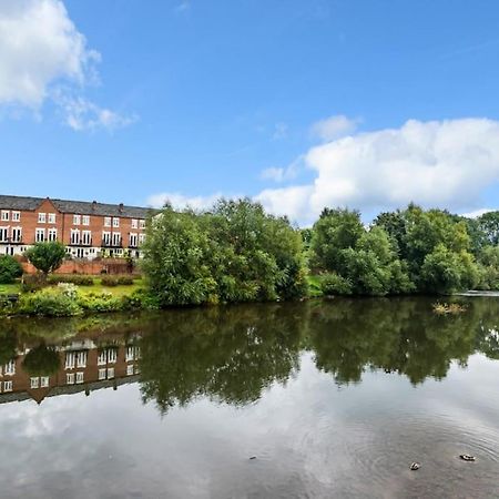 Zeppelin House - Riverside 18Th Century Townhouse Vila Bewdley Exterior foto