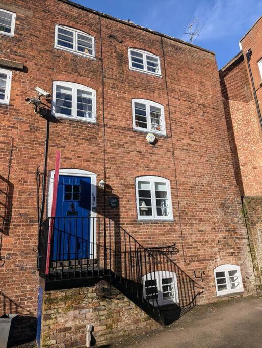 Zeppelin House - Riverside 18Th Century Townhouse Vila Bewdley Exterior foto