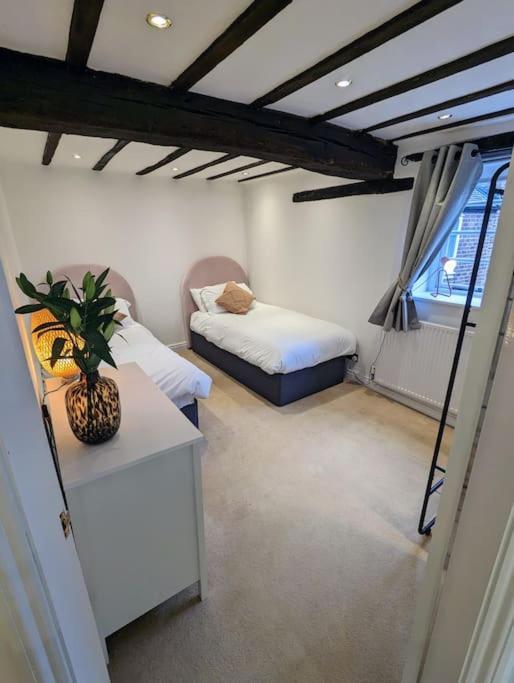 Zeppelin House - Riverside 18Th Century Townhouse Vila Bewdley Exterior foto